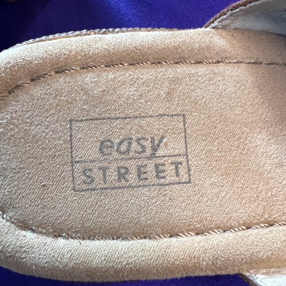 ๐easy Street Comfy 3 inch high Heels Slide Sandals with Adjustable Straps - Picture 14 of 16